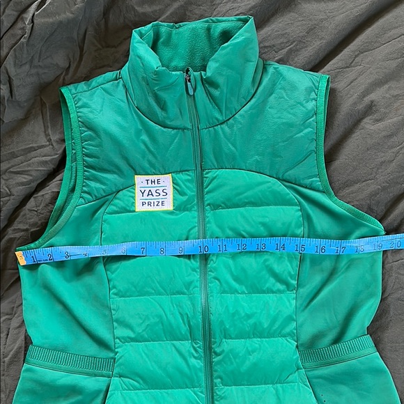 Down for it all puffer vest - Picture 2 of 9